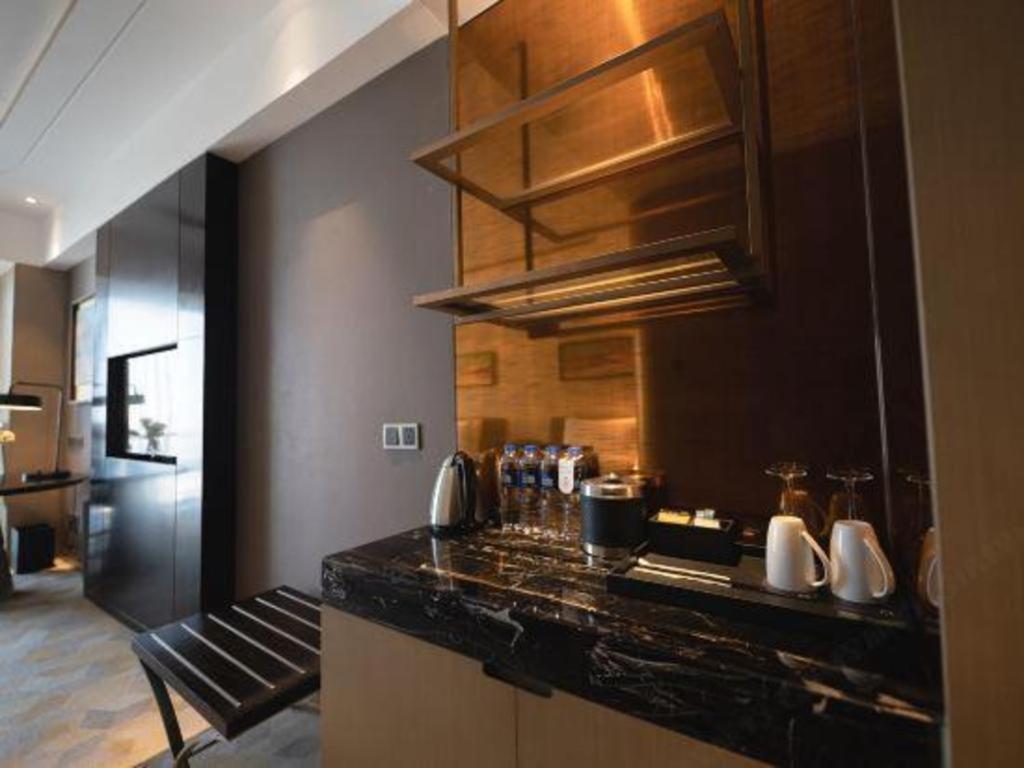 The Qube Hotel Jingzhou Εξωτερικό φωτογραφία