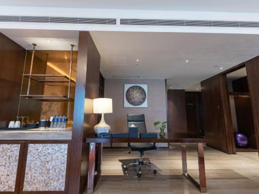 The Qube Hotel Jingzhou Εξωτερικό φωτογραφία