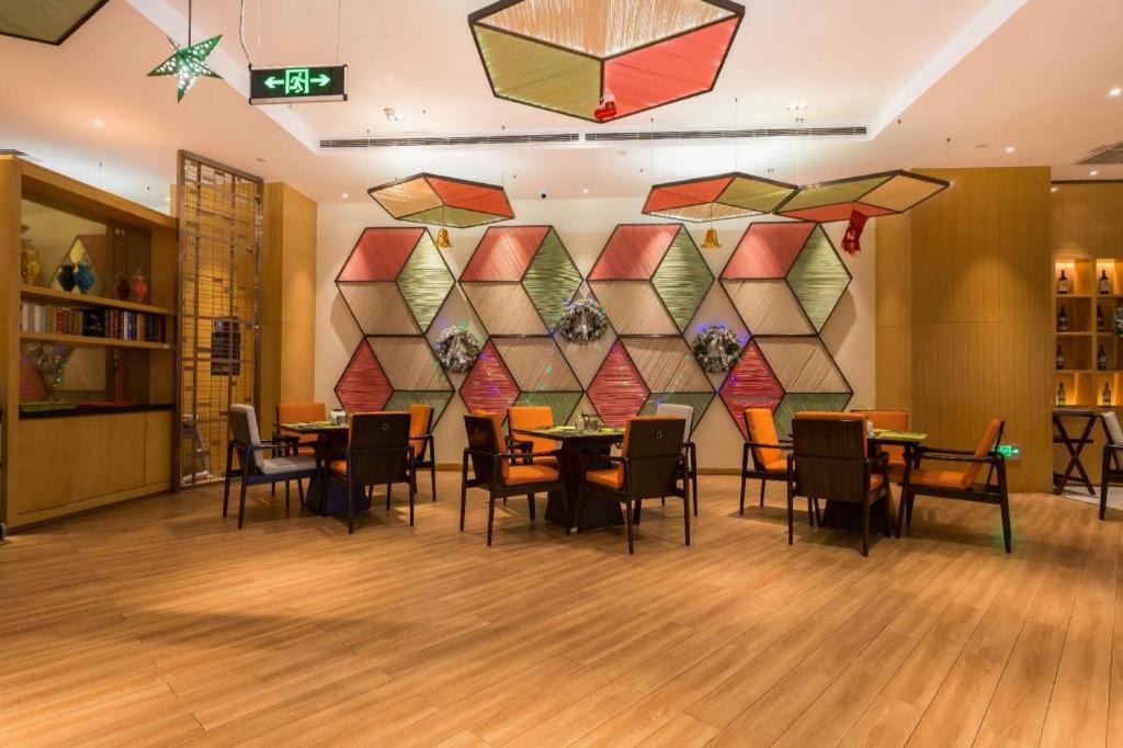 The Qube Hotel Jingzhou Εξωτερικό φωτογραφία